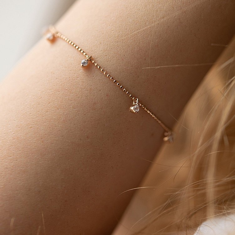 Браслет у червоному золоті (фіаніти) б04186 від ювелірного магазину Онікс - 1