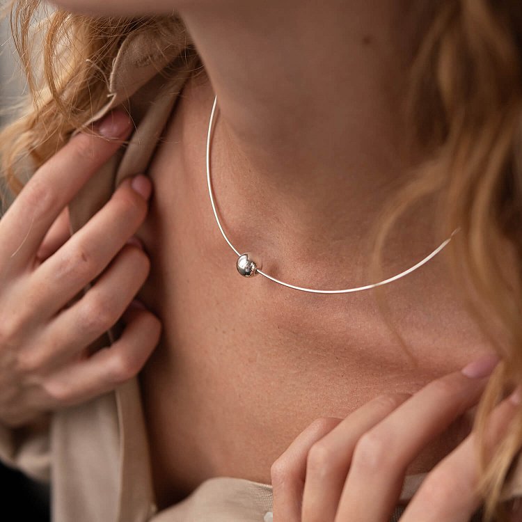 Серебряное колье с шариком 1099 от ювелирного магазина Оникс - 4