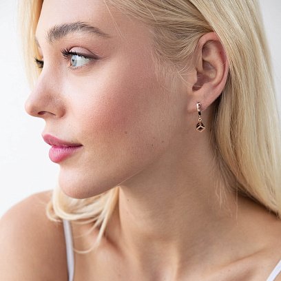 Золотые серьги "Кубики" с черными фианитами с07625 №3