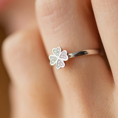 Золотое кольцо "Клевер" с бриллиантами 238561121 №2