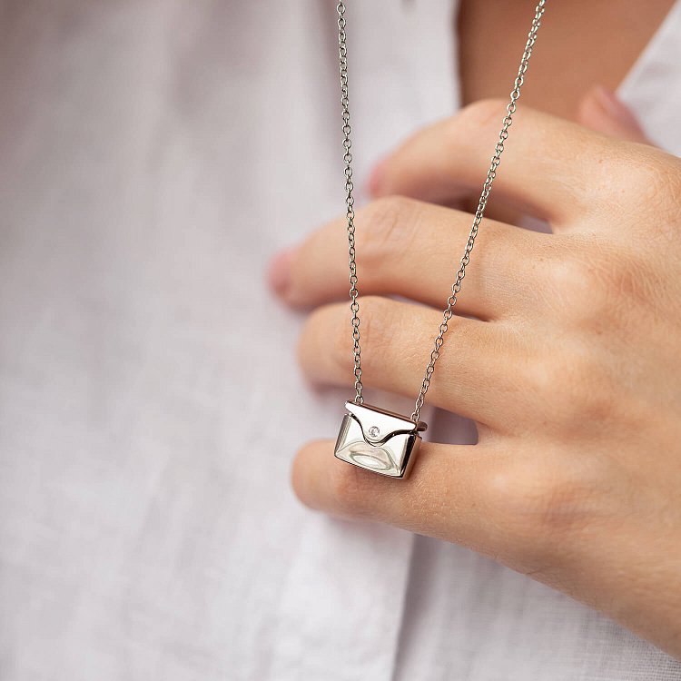 Срібне кольє "Конверт із секретом" (можливе гравіювання) 181215 від ювелірного магазину Онікс - 5