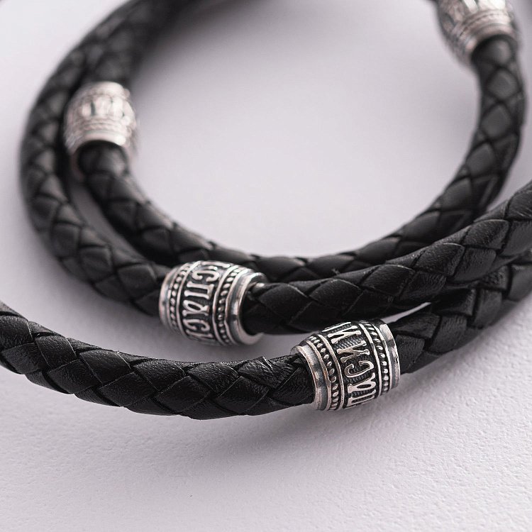 Кожаный шнурок "Спаси и сохрани" с серебряной застежкой 181107 от ювелирного магазина Оникс - 1