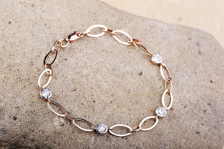 Золотий жіночий браслет (фіаніт) б01279 від ювелірного магазину Онікс - 1