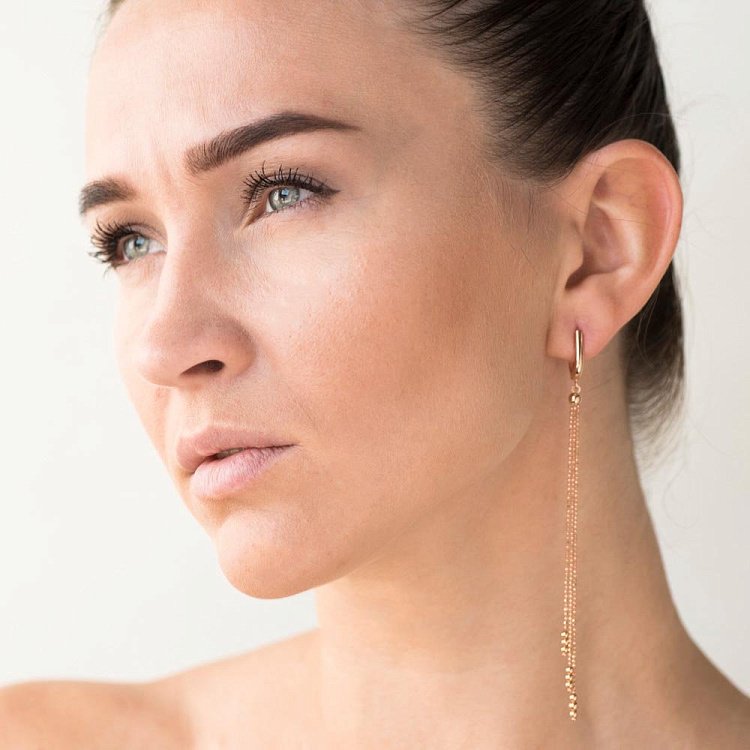 Золотые серьги на цепочке с05606 от ювелирного магазина Оникс - 3