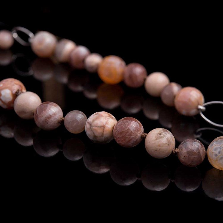 Бусы с агатом и кораллом 924бу25 - 2 Бусы с агатом и кораллом 924бу25 от ювелирного магазина Оникс - 2