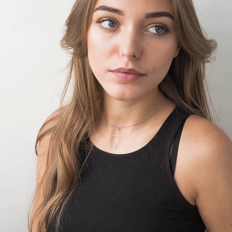 Золотий хрестик з діамантами пб0075ch від ювелірного магазину Онікс - 3