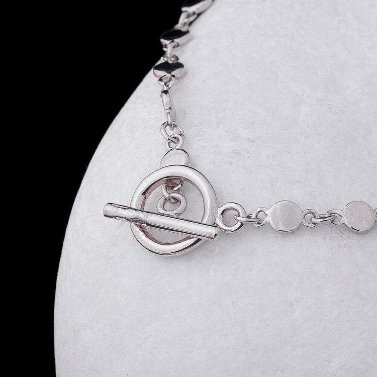 Родированый серебряный браслет с фианитами 14608 от ювелирного магазина Оникс - 1