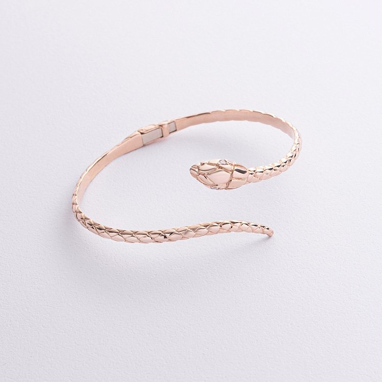 Жесткий браслет "Змея" в красном золоте (фианиты) б05532 от ювелирного магазина Оникс