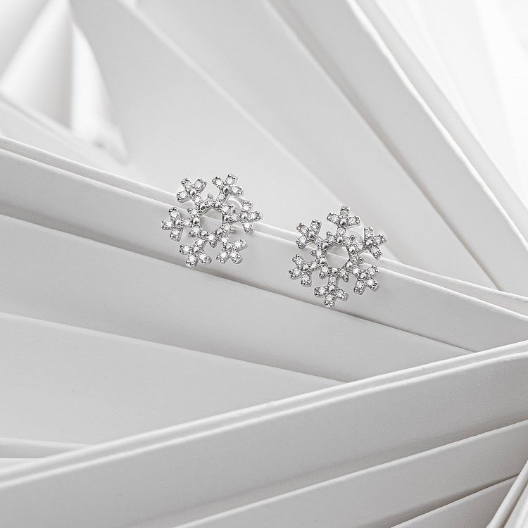 Золотые серьги - пусеты "Снежинки" с бриллиантами 311951121 от ювелирного магазина Оникс - 2