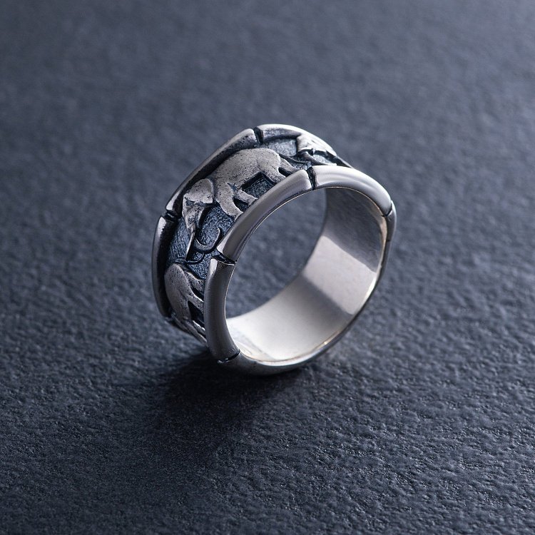 Срібна каблучка "Слони" 112727 від ювелірного магазину Онікс - 3