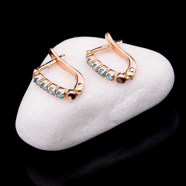 Золотые серьги с фианитами с01770 от ювелирного магазина Оникс - 2