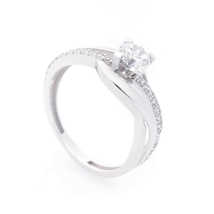 Золотое помолвочное кольцо с фианитами к05788 от ювелирного магазина Оникс