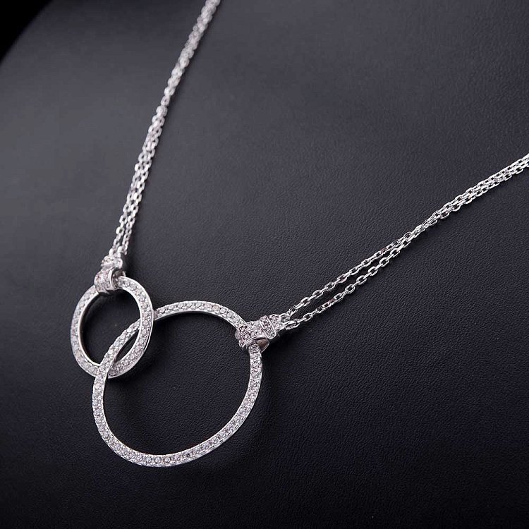 Серебряное колье с фианитами 18296 от ювелирного магазина Оникс - 1