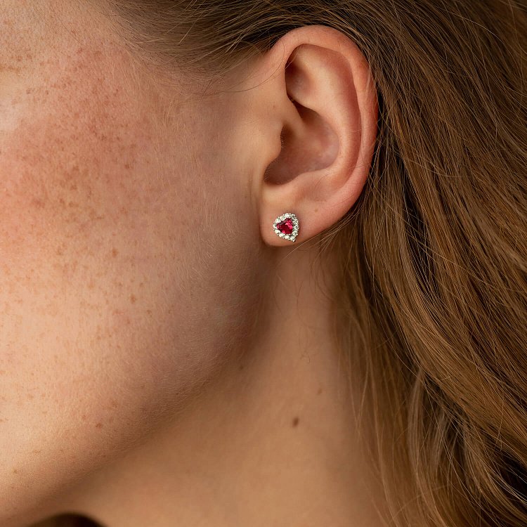 Серебряные серьги - пусеты "Сердечки" с фианитами 123295к от ювелирного магазина Оникс - 3