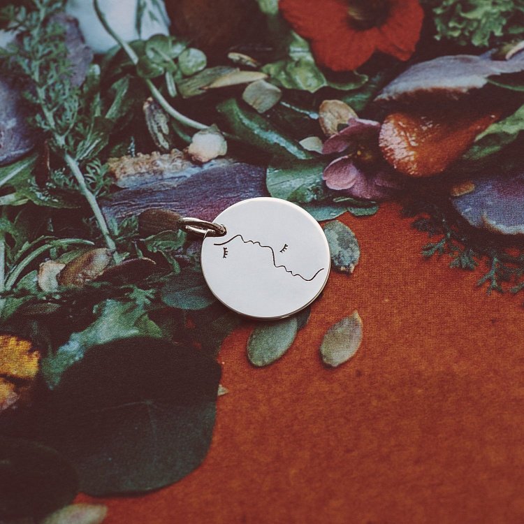 Кулон "Искусство любить" 132724 от ювелирного магазина Оникс - 2