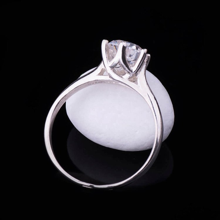 Срібний перстень з фіанітом 11816 від ювелірного магазину Онікс - 3