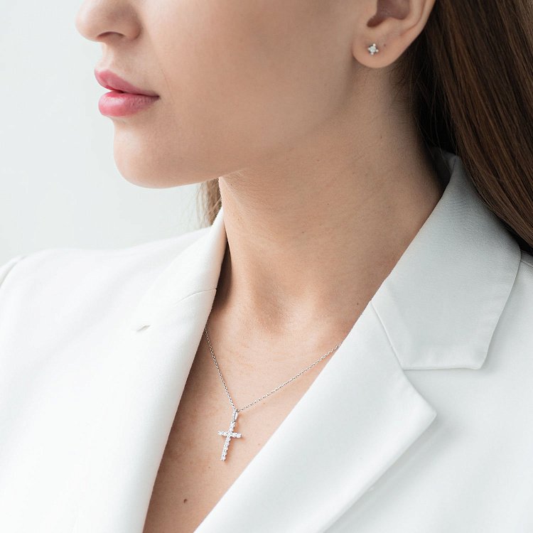 Золотий хрестик з діамантами пб0091cha від ювелірного магазину Онікс - 3