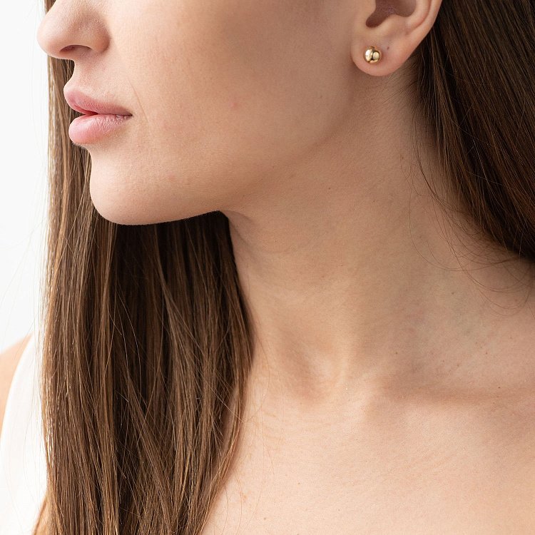 Серьги - пусеты "Шарики" в желтом золоте (0.7 см) с06892 от ювелирного магазина Оникс - 8