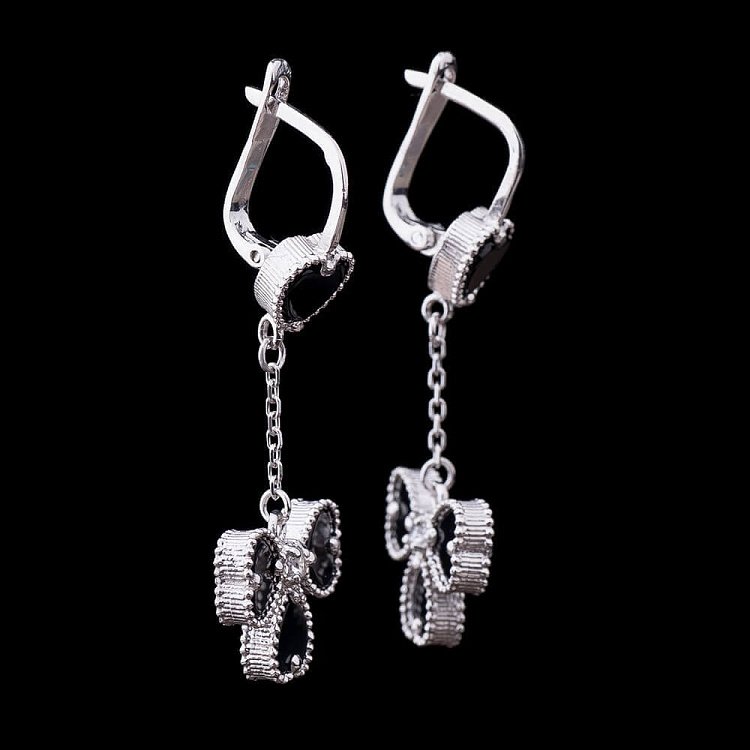 Сережки "Конюшина" (перламутр, родій) 121596 від ювелірного магазину Онікс - 1