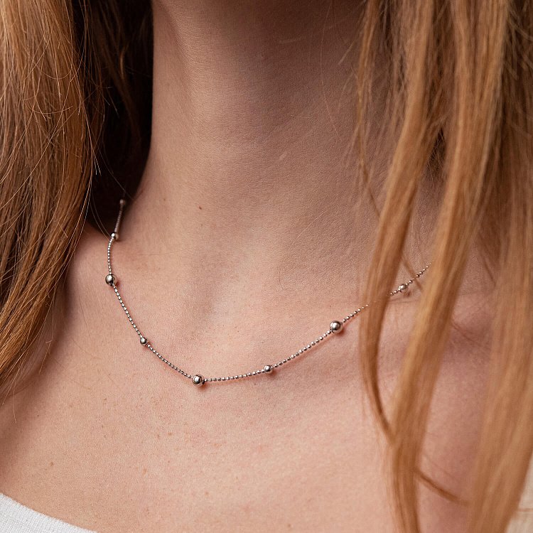 Кольє "Шарики" у білому золоті кол02126 від ювелірного магазину Онікс - 1