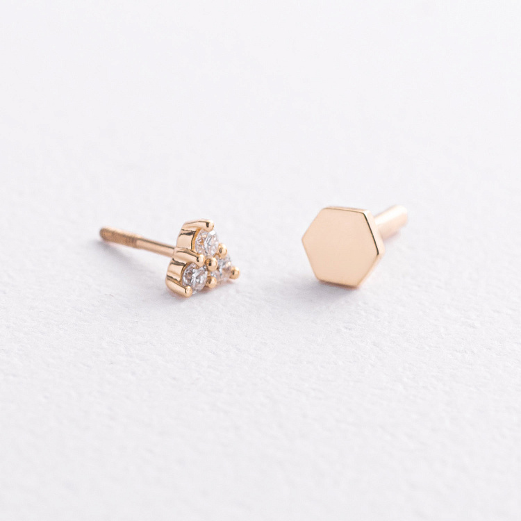 Одиночна золота сережка для хеліксу (діаманти) сб0685ca від ювелірного магазину Онікс - 2