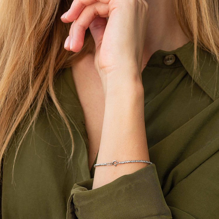 Браслет "Шарики" в белом золоте б05027 от ювелирного магазина Оникс - 1