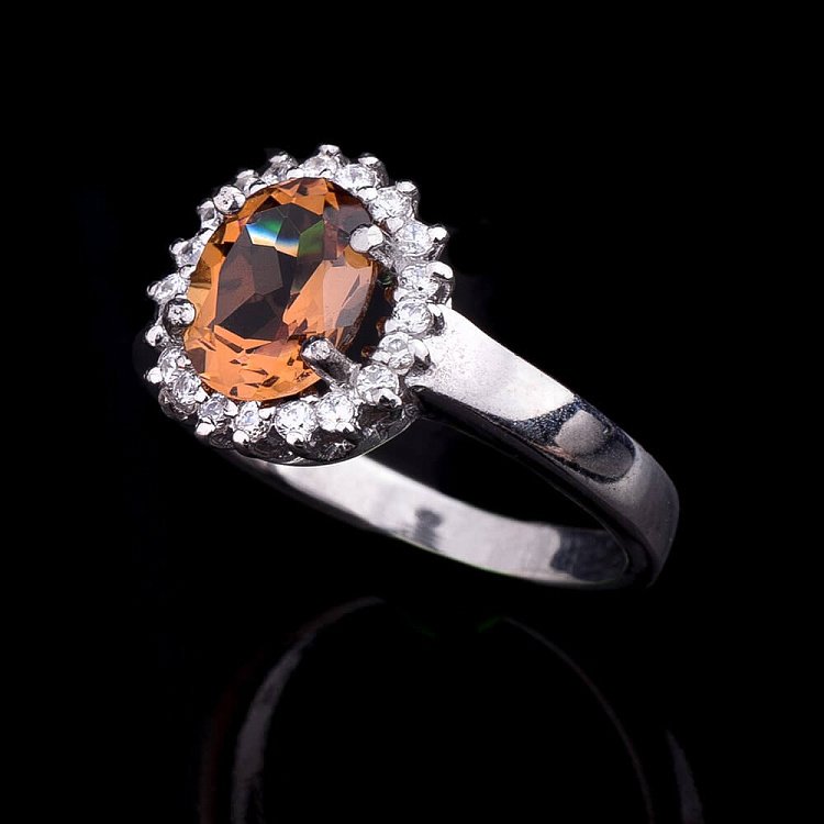 Родований срібний перстень з фіанітами і кварцом 111688 від ювелірного магазину Онікс - 2