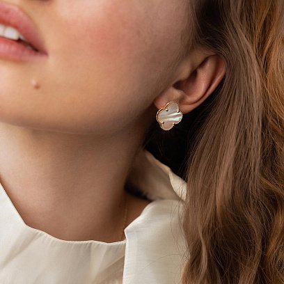 Сережки "Конюшина" в жовтому золоті (перламутр) с08295 №2