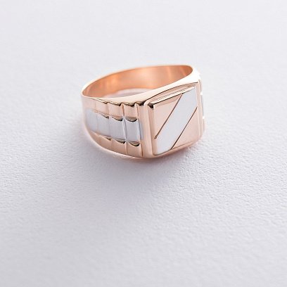 Золота печатка з візерунком к05130