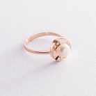 Золотое кольцо (жемчуг, фианиты) к06747 от ювелирного магазина Оникс