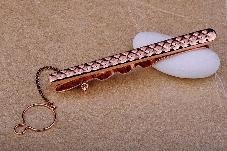 Золотий затиск для краватки заж00006 від ювелірного магазину Онікс - 1