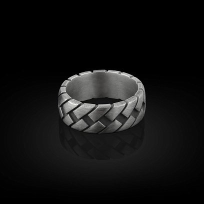 Серебряное кольцо "С принтом шин" 112688