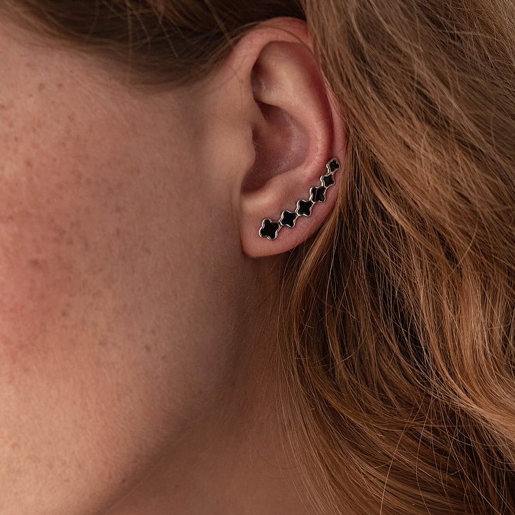 Срібні сережки - клаймбери "Конюшина" з емаллю 123251 від ювелірного магазину Онікс - 1