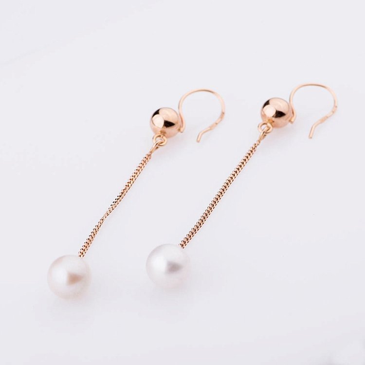 Золотые серьги с культ. пресн. жемчугом с01367 от ювелирного магазина Оникс - 1