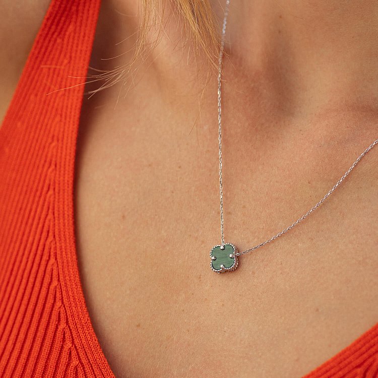 Колье "Клевер" в белом золоте (малахит) кол02403 от ювелирного магазина Оникс - 6