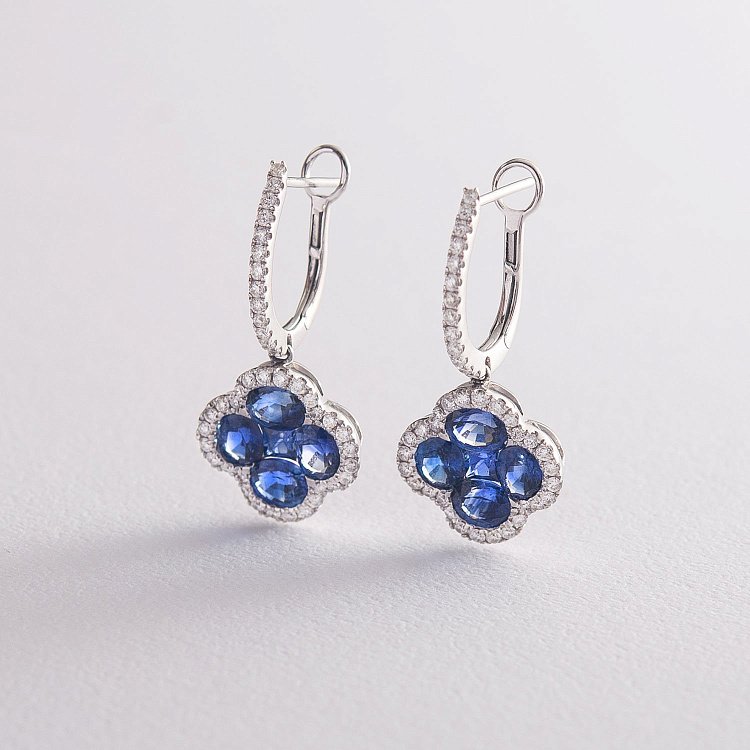 Золотые серьги  "Клевер" с синими сапфирами и бриллиантами E00706mi от ювелирного магазина Оникс