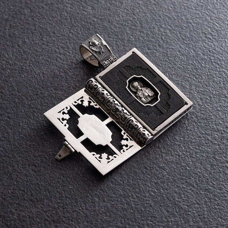 Серебряный православный кулон - книга "Николай Чудотворец. Спаси и Сохрани" с эбеновым деревом 1348 от ювелирного магазина Оникс - 2