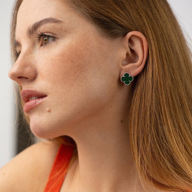 Срібні сережки "Конюшина" (синт. малахіт) 123369 від ювелірного магазину Онікс - 4