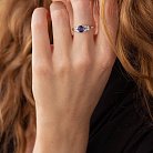 Золотое кольцо с сапфиром и бриллиантами кб02896 от ювелирного магазина Оникс - 5