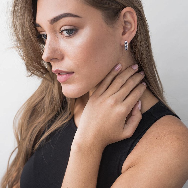 Золотый серьги с сапфирами и бриллиантами сб0074aj от ювелирного магазина Оникс - 4