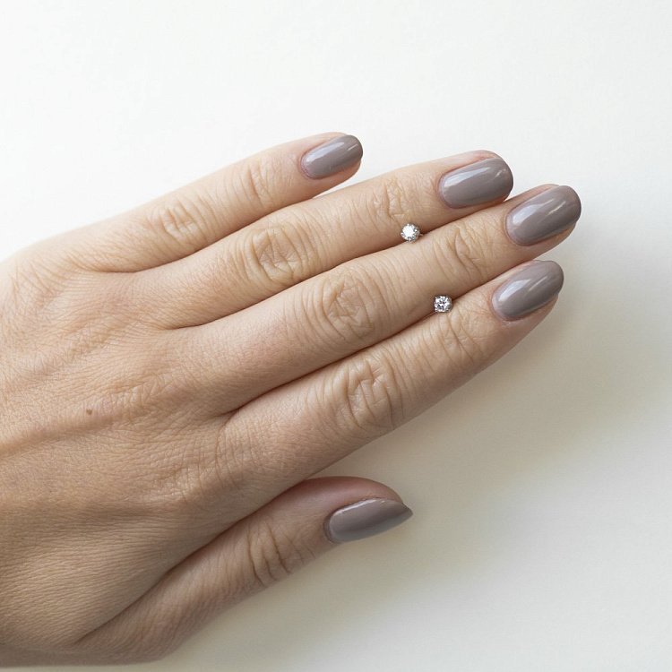 Золотые серьги - пусеты с фианитами с02891 от ювелирного магазина Оникс - 4