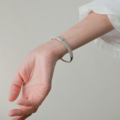 Жесткий браслет "Marie" в белом золоте (фианиты) б05610 №3