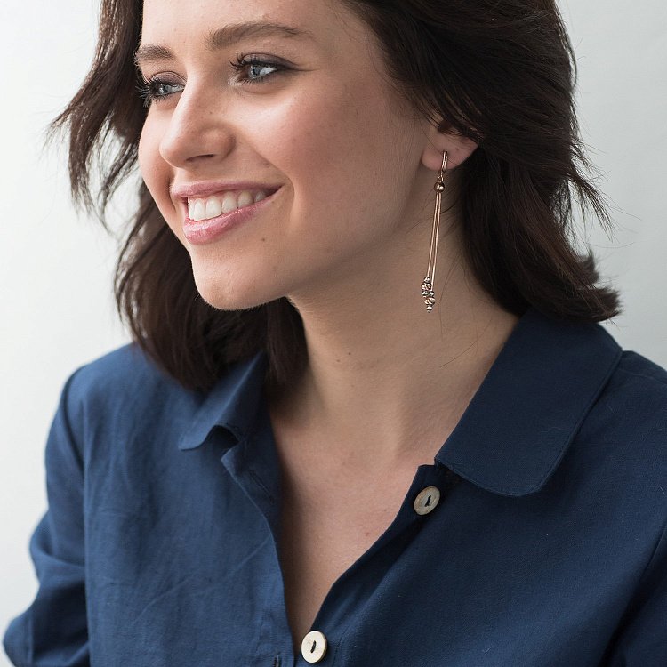 Висячие серьги из красного золота с06371 от ювелирного магазина Оникс - 2