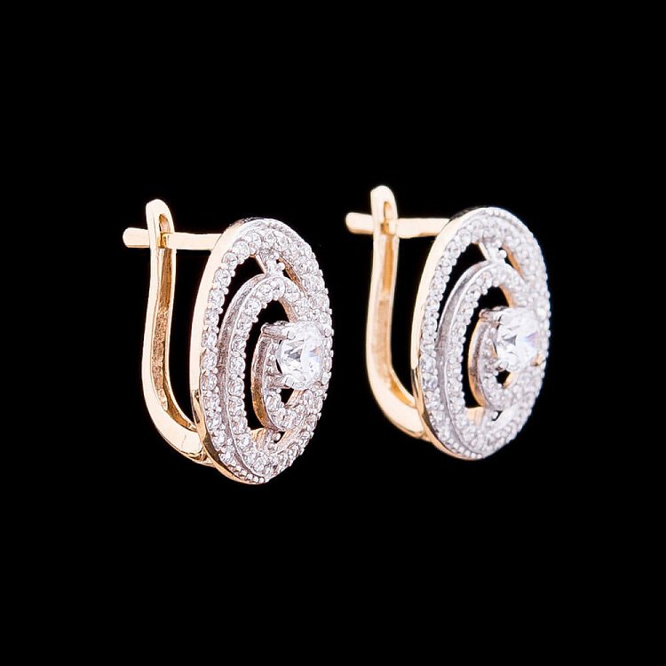 Золотые женские сережки с фианитами с02272 от ювелирного магазина Оникс