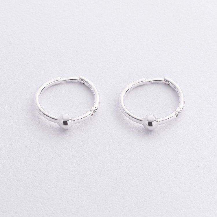 Серебряные серьги - кольца "Шарики" 123389 от ювелирного магазина Оникс - 2