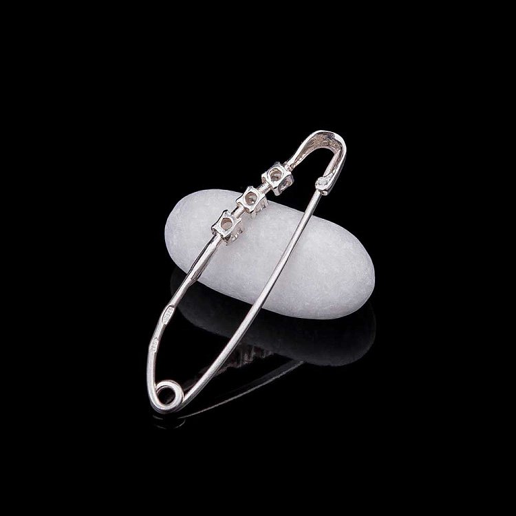 Булавка (фіаніти) 21013 від ювелірного магазину Онікс - 1