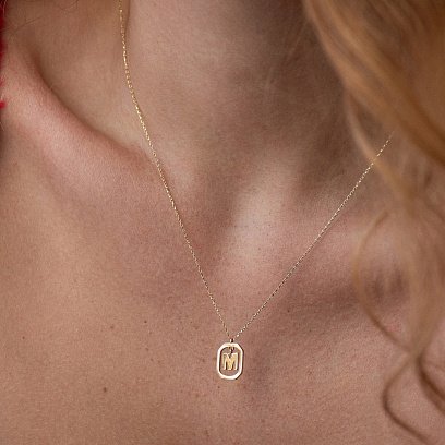 Колье с буквой "М" в желтом золоте кол02463м №4