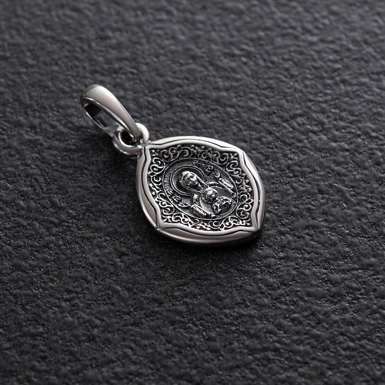 Срібна ладанка "Зразок Божої Матері "Знамення" 132968 від ювелірного магазину Онікс