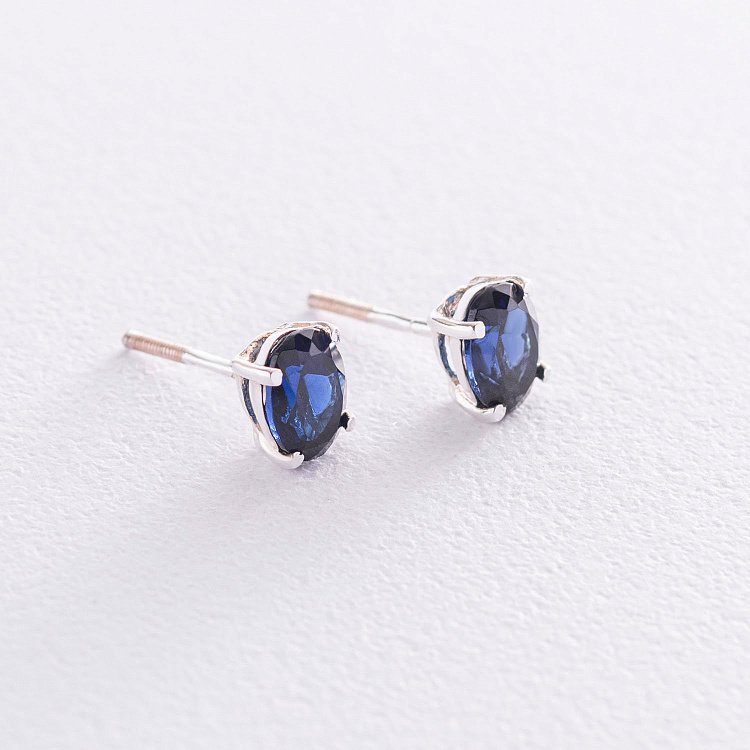 Срібні сережки-пусети з синт. сапфіром нано 6х8 121968 від ювелірного магазину Онікс - 2