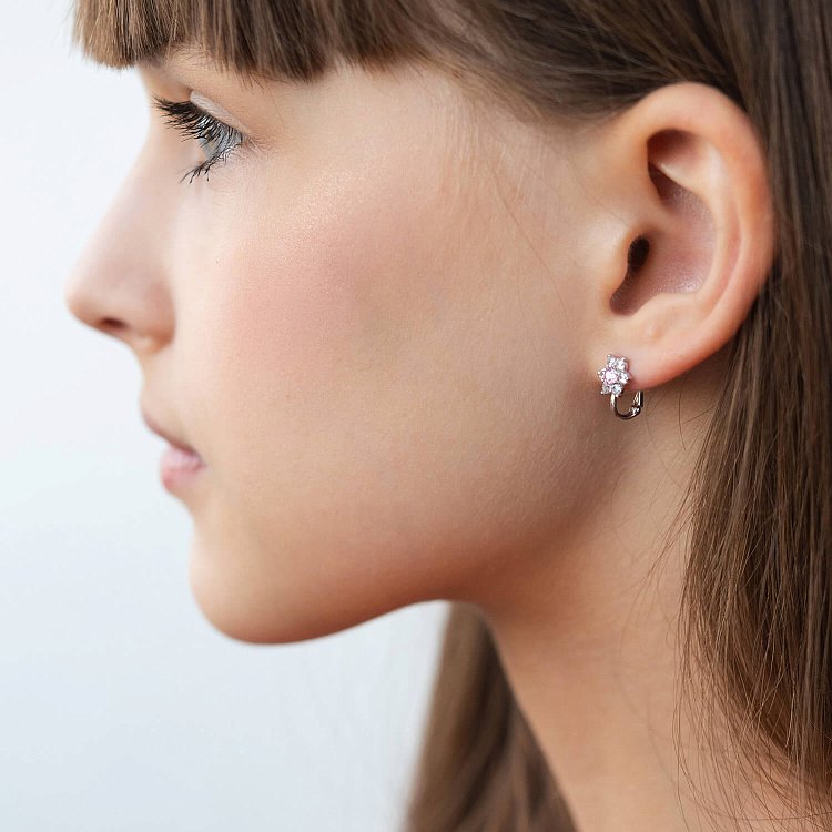 Золотые серьги "Цветочки" с фианитами с03582 от ювелирного магазина Оникс - 4